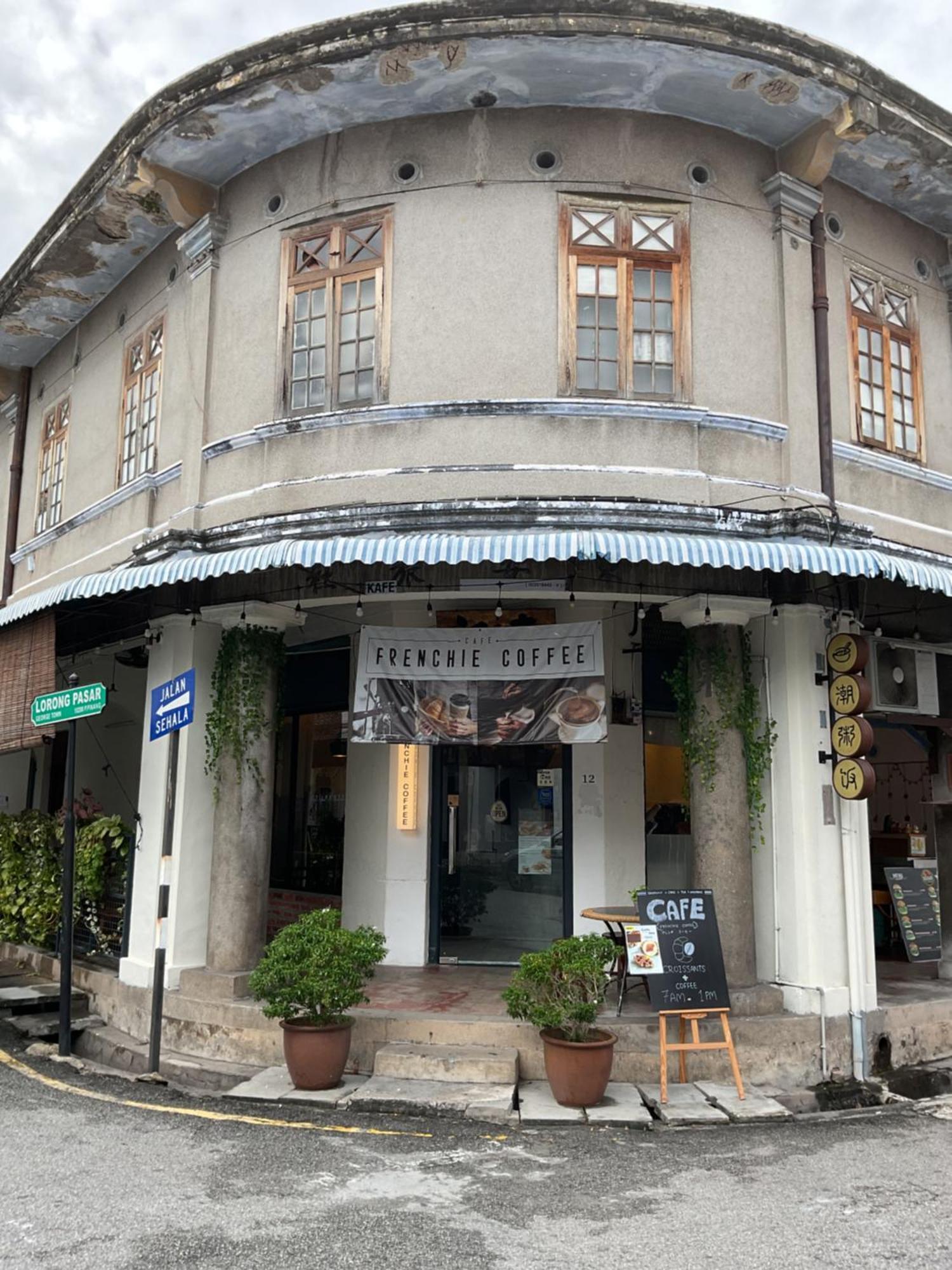 Homs Female Hostel 조지타운 외부 사진