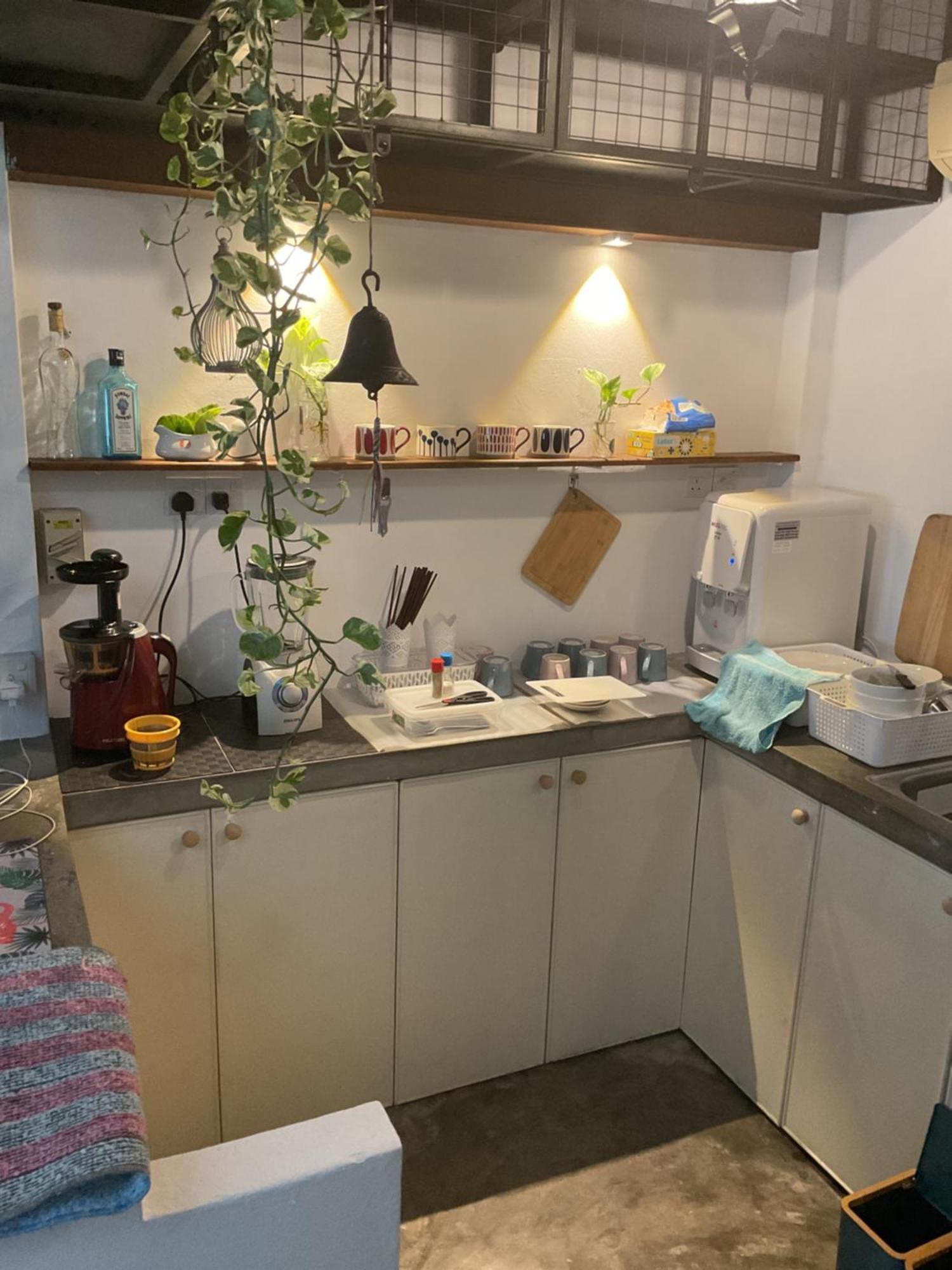Homs Female Hostel 조지타운 외부 사진